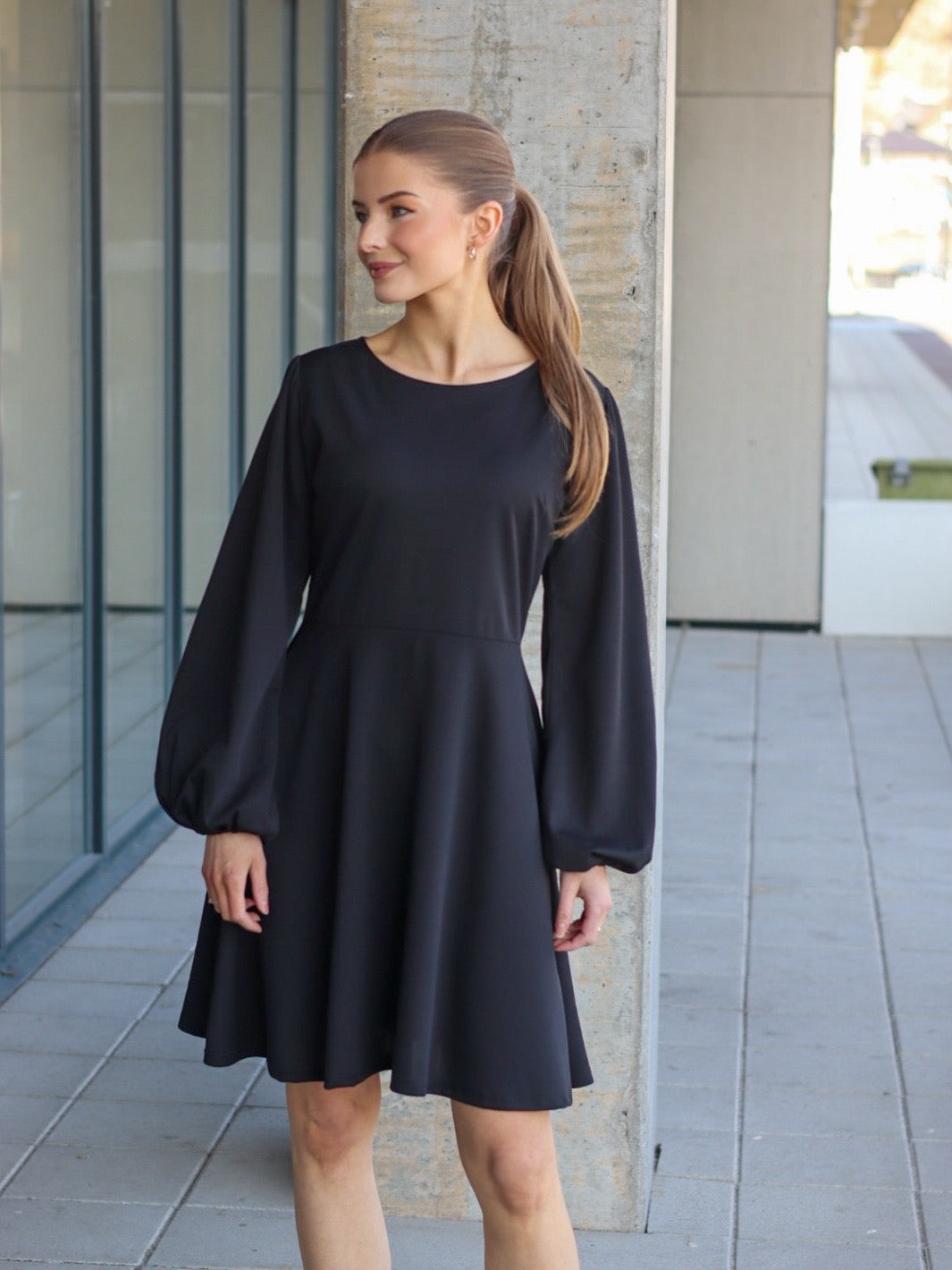 KJOLE TERINA BLACK