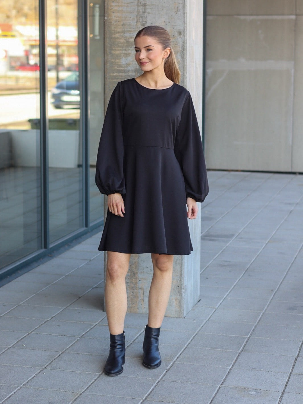 KJOLE TERINA BLACK