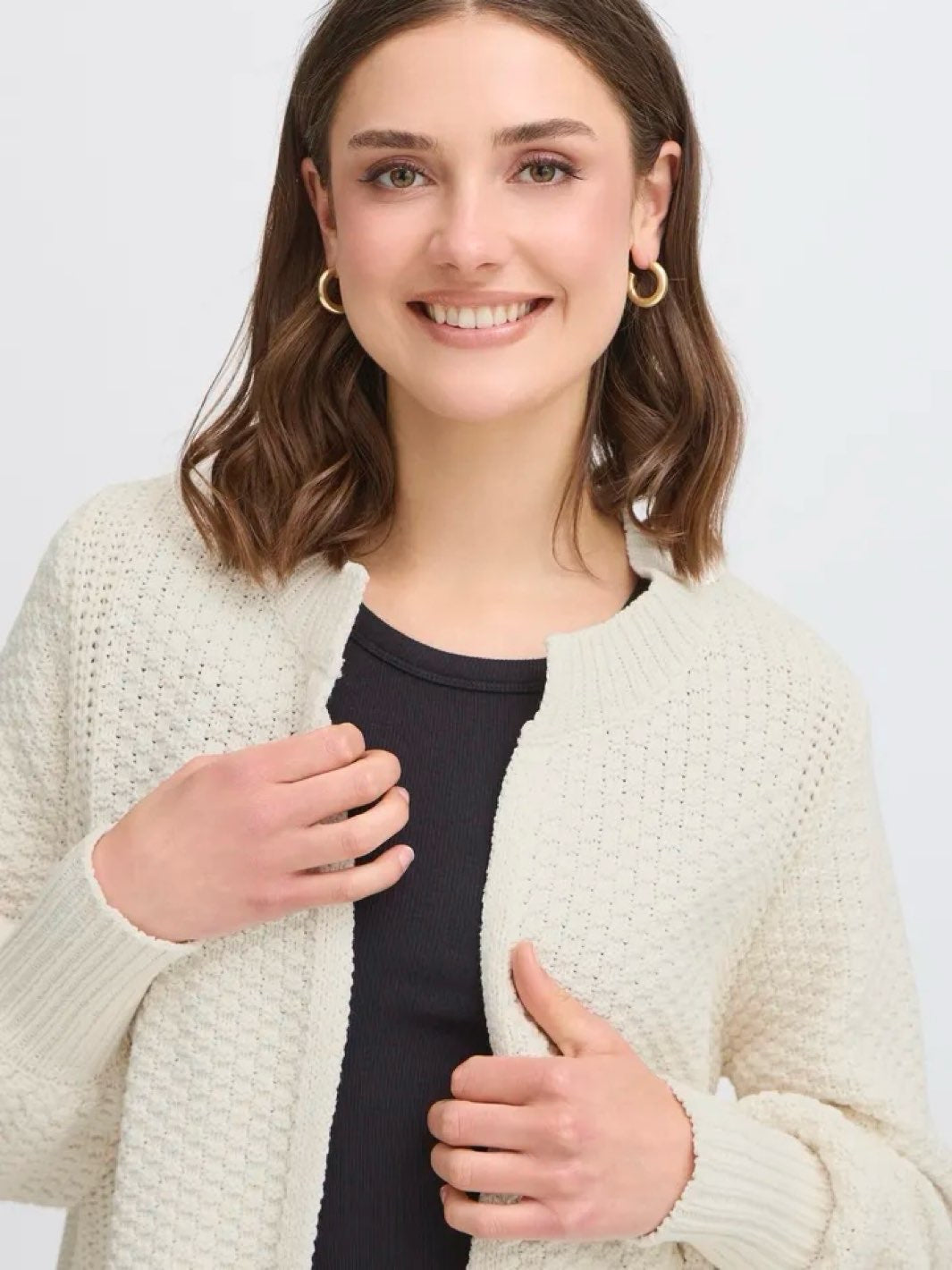 CARDIGAN FRKAMILLE  WHISPER WHITE