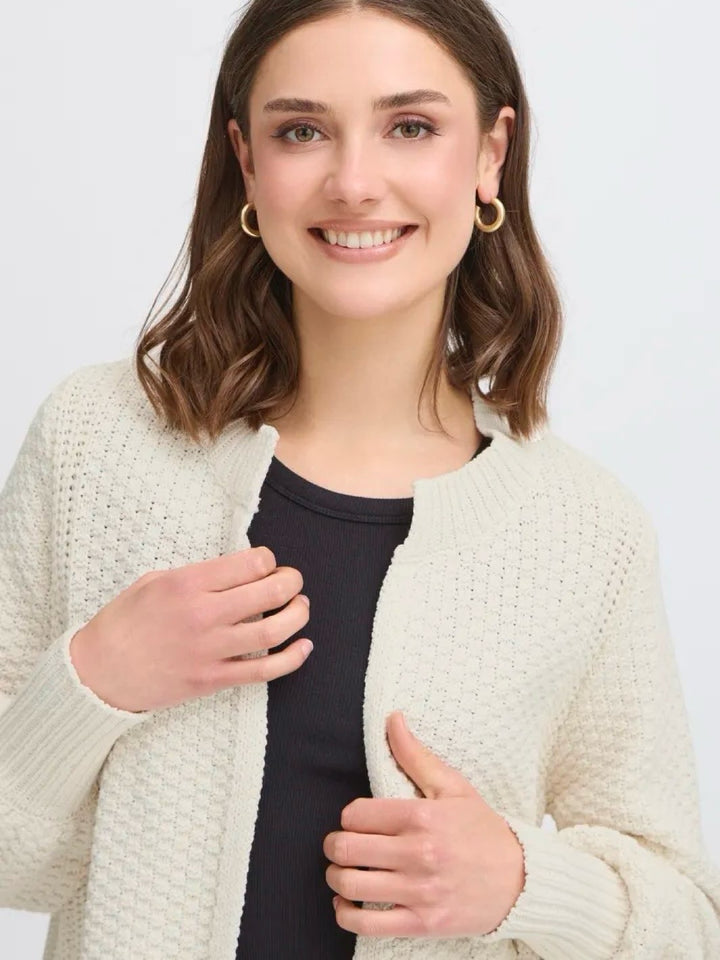 CARDIGAN FRKAMILLE  WHISPER WHITE
