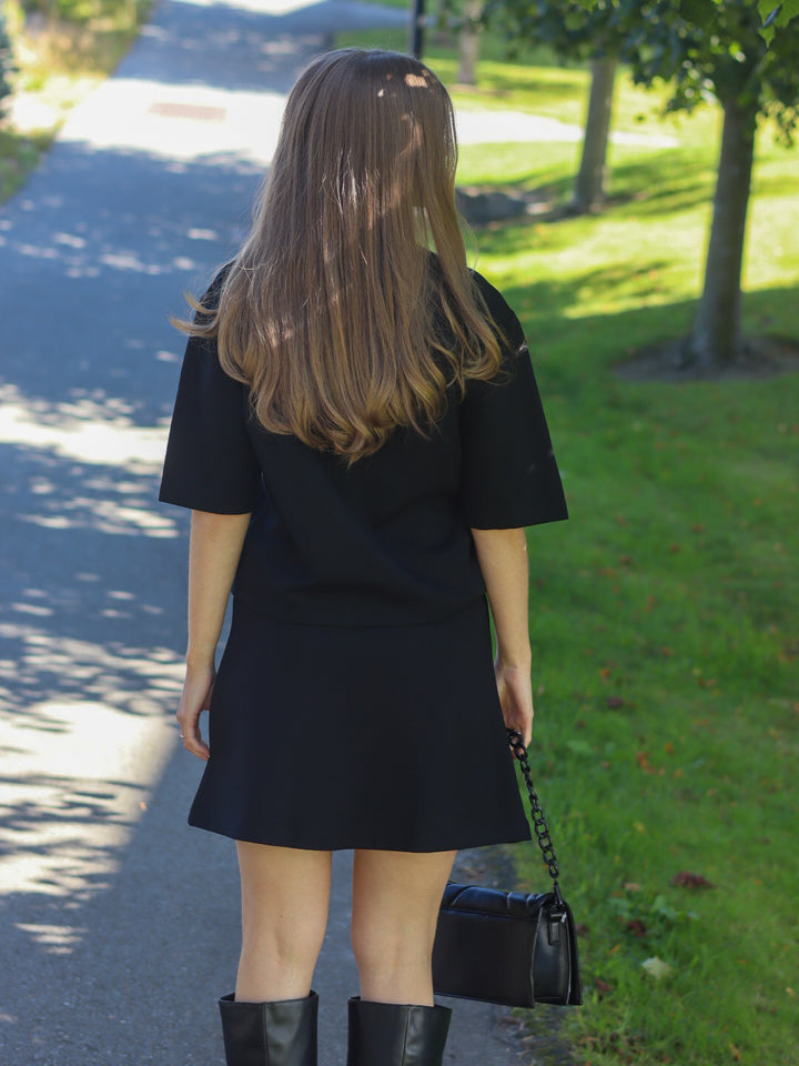 SKJØRT BETSY FOLAMI BLACK