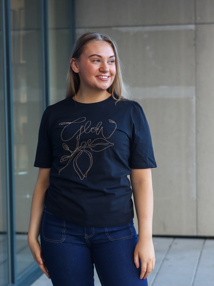 T-SKJORTE PZJULIETTE BLACK