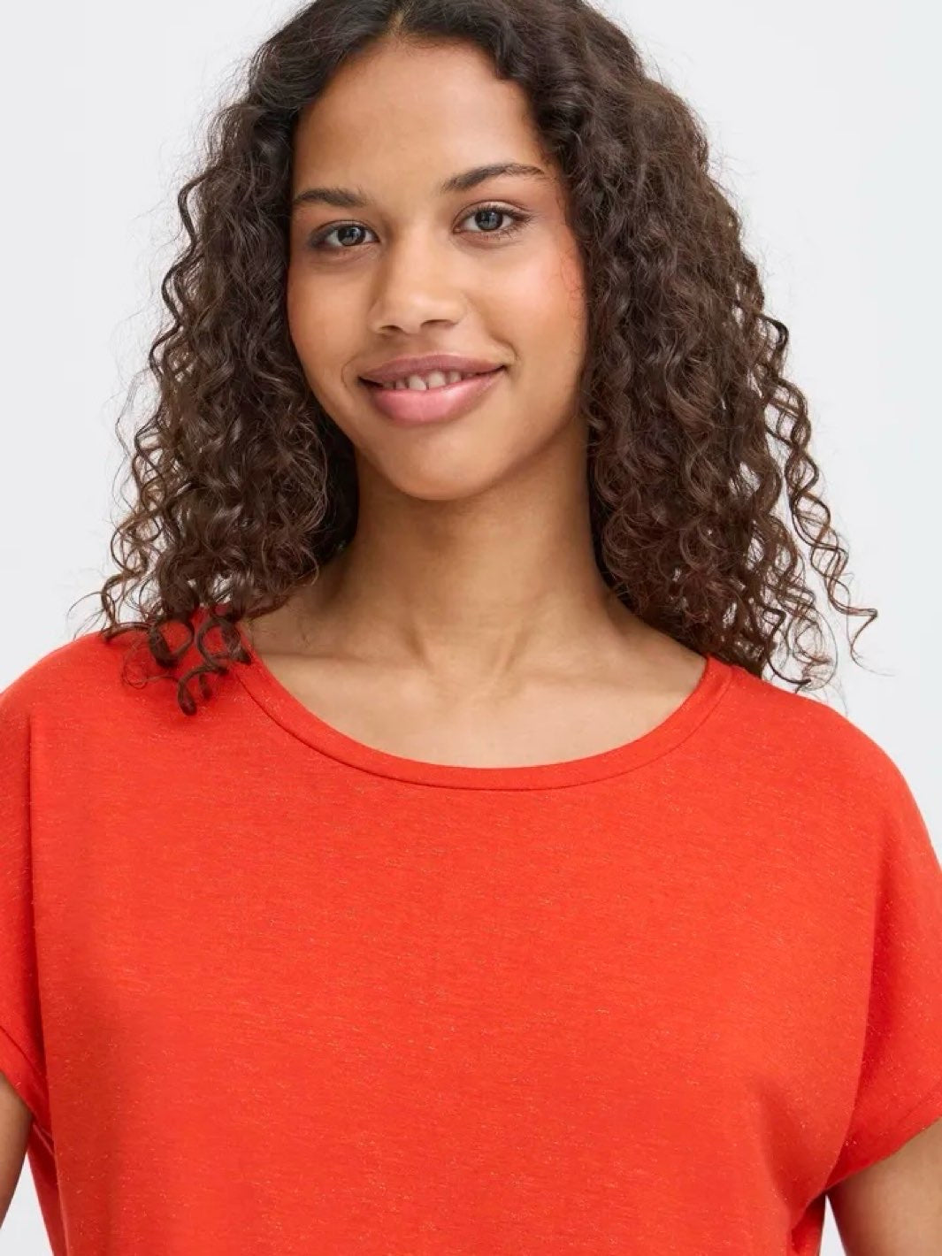 T-SKJORTE IHREBEL FIERY RED