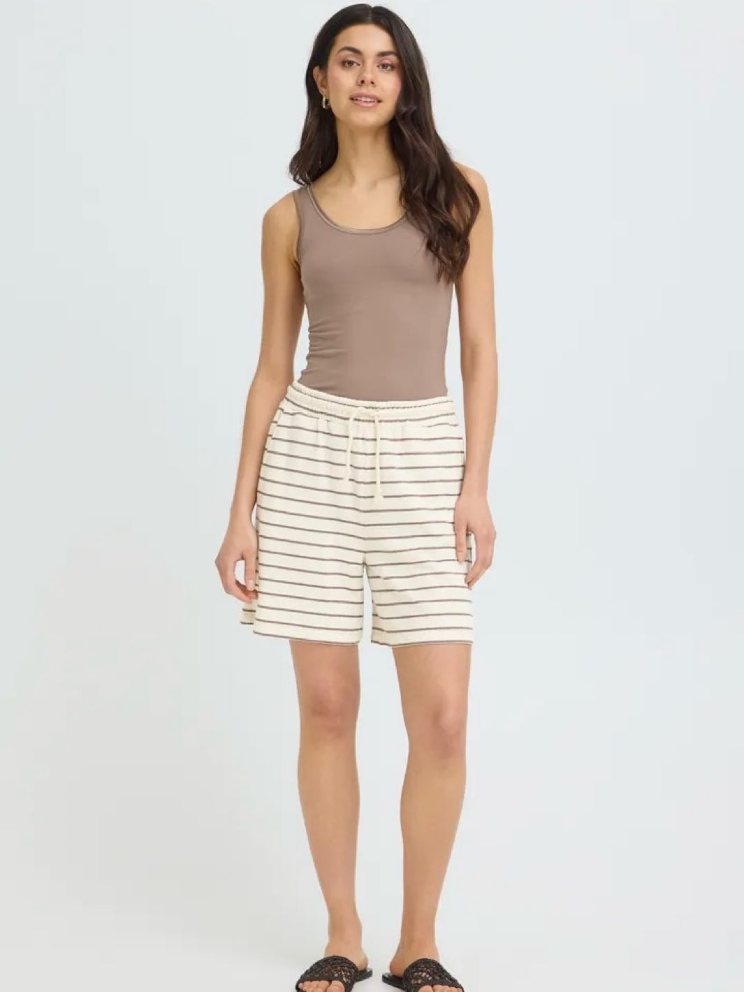 SHORTS FRFAUNA MOUNTAIN SMOKE