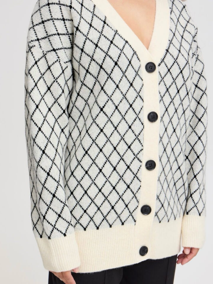 CARDIGAN IHALVINO