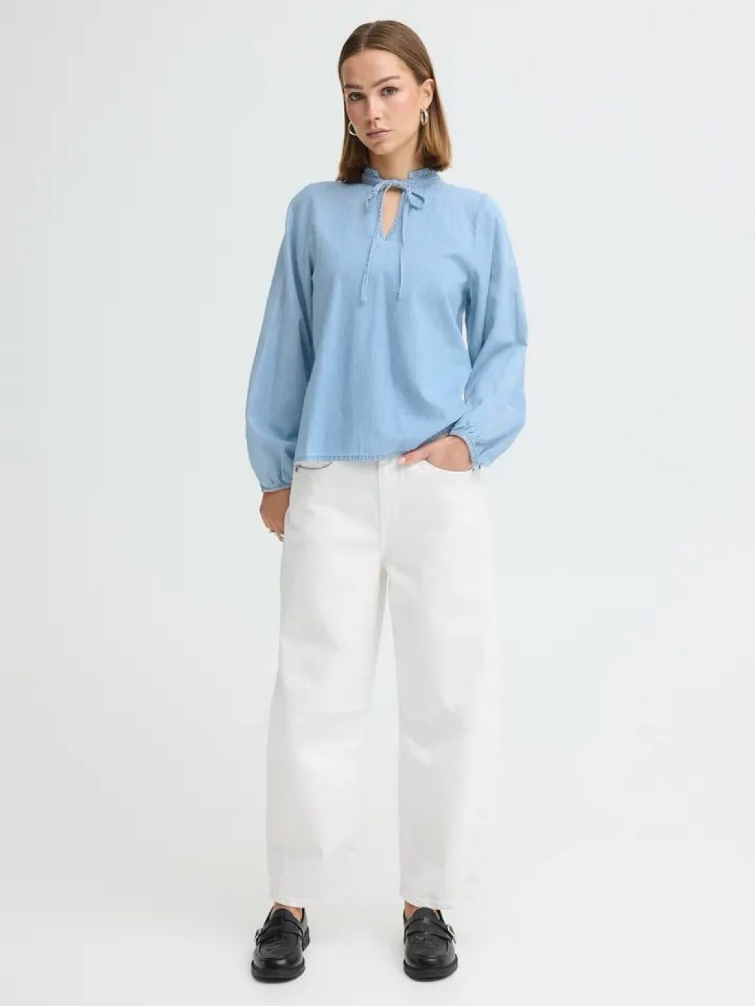 DONGERIBLUSE IHARCY LIGHT BLUE