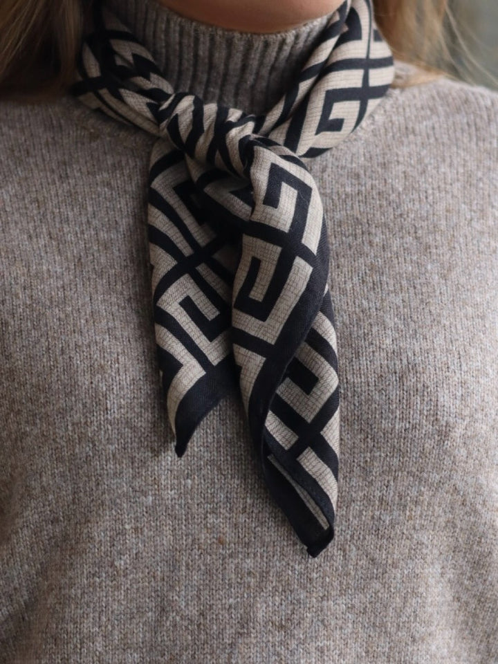 SKJERF FIRKANT MØNSTER