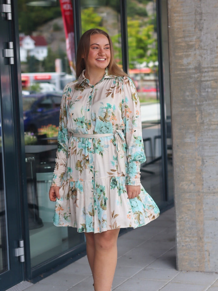 KJOLE ALIVIA GRACE OFFW/GREEN
