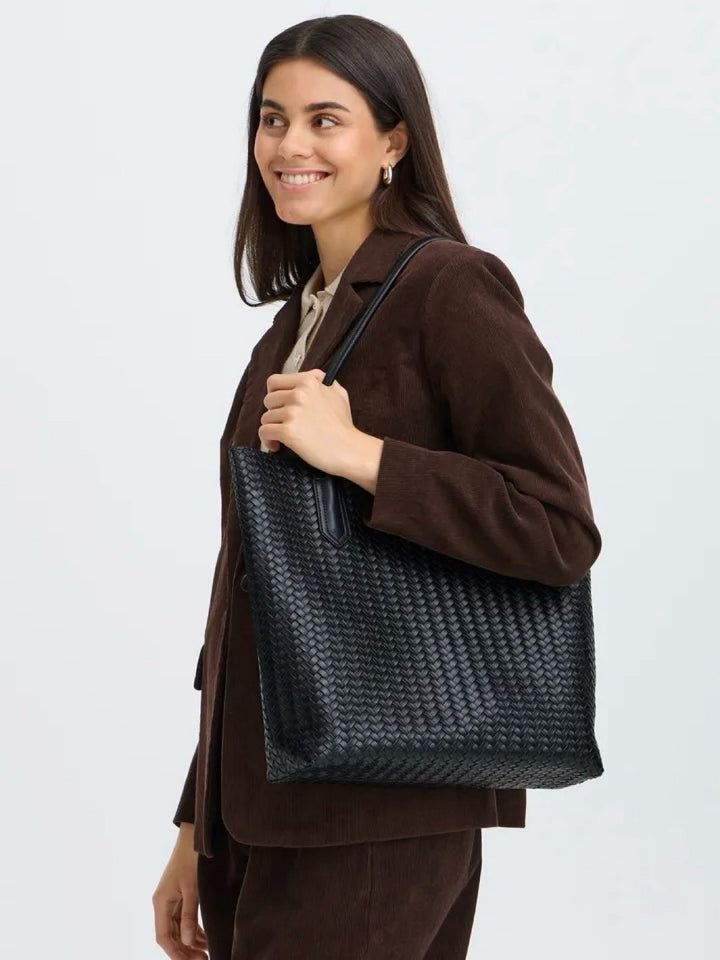 VESKE FRBRAIDA BLACK