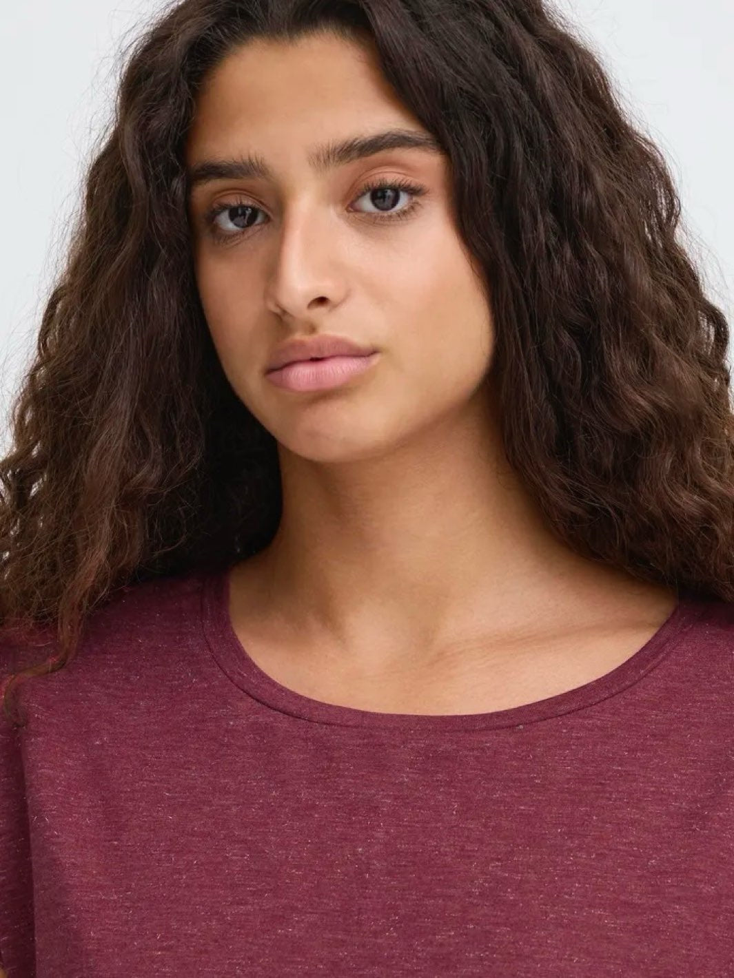 T-SKJORTE IHREBEL MAROON