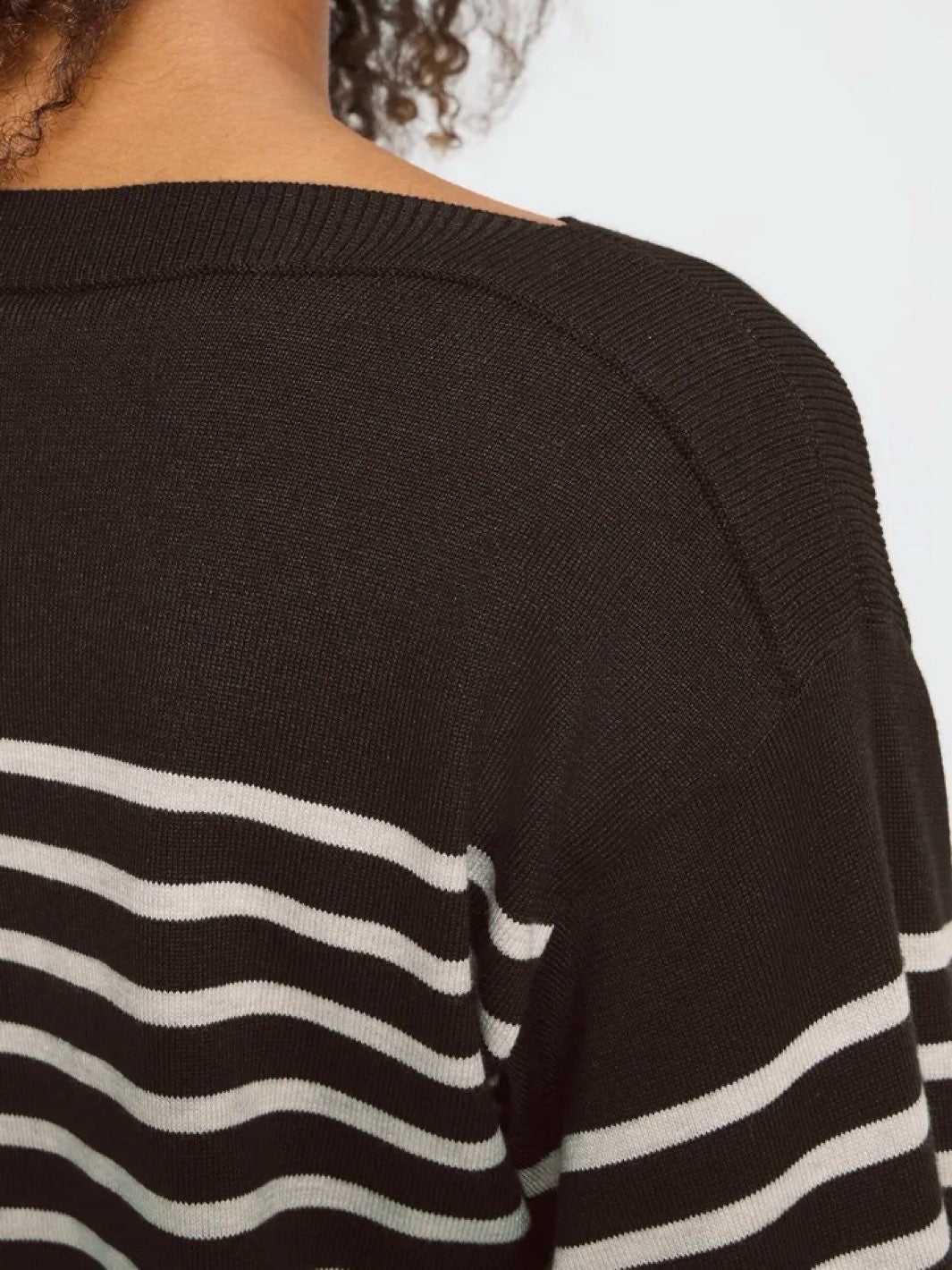 GENSER IHLULS BOAT NECK CHOCOLATE STRIPE