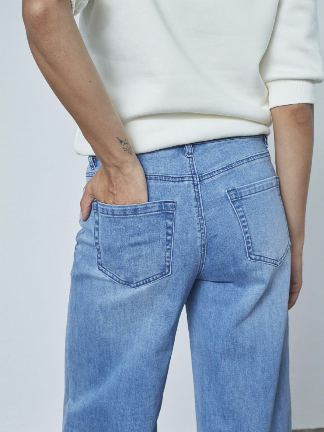JEANS FEJA WIDE LIGHT BLUE