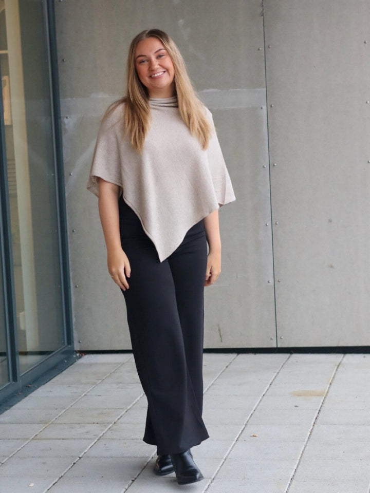 PONCHO ENSFARGET LYS NATUR