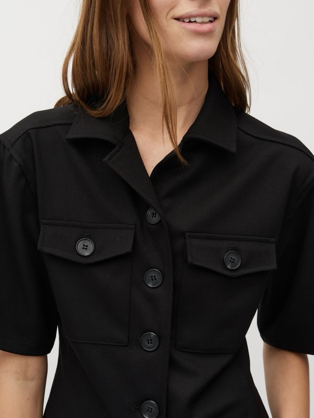 TOPP PEPLINA BLACK