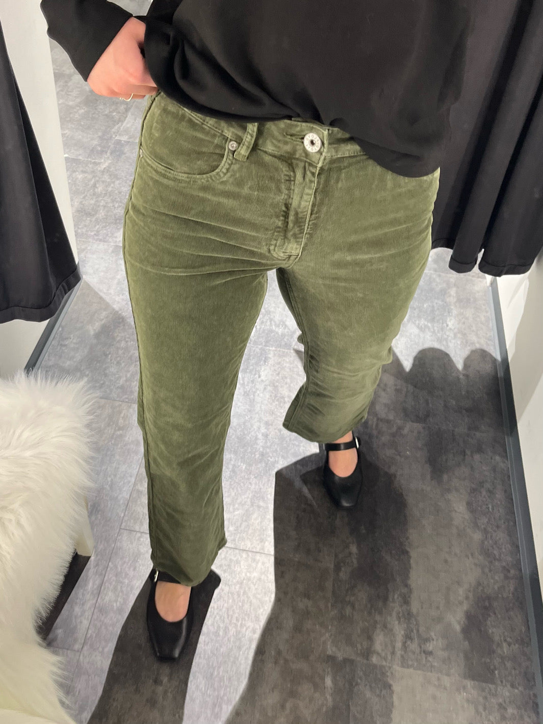 BUKSE HANA CORD MOSSY GREEN