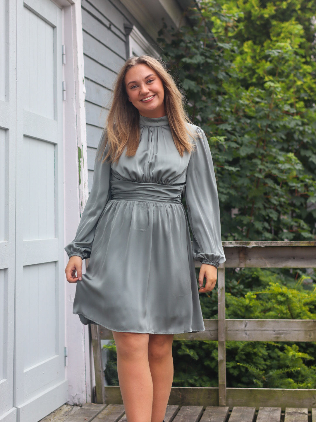 KJOLE ALIBA SATIN IVY GREEN