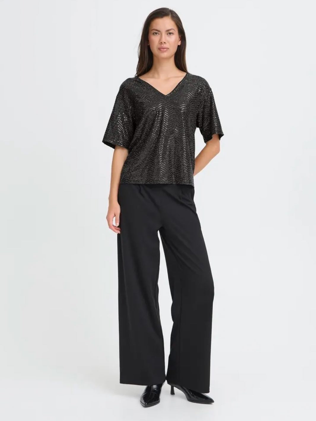 TOPP IHNELENIA BLACK