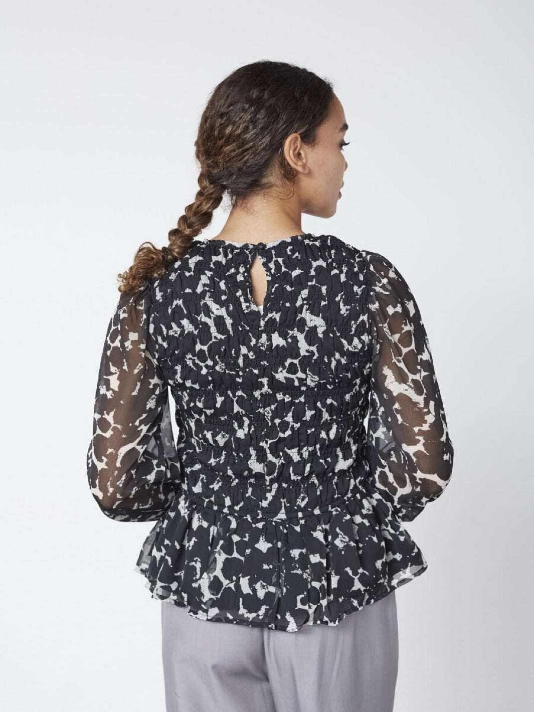 BLUSE UDA BLACK/CREAM