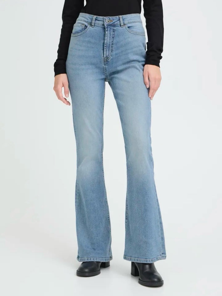 JEANS IHTWIGGY FLARED LIGHT BLUE