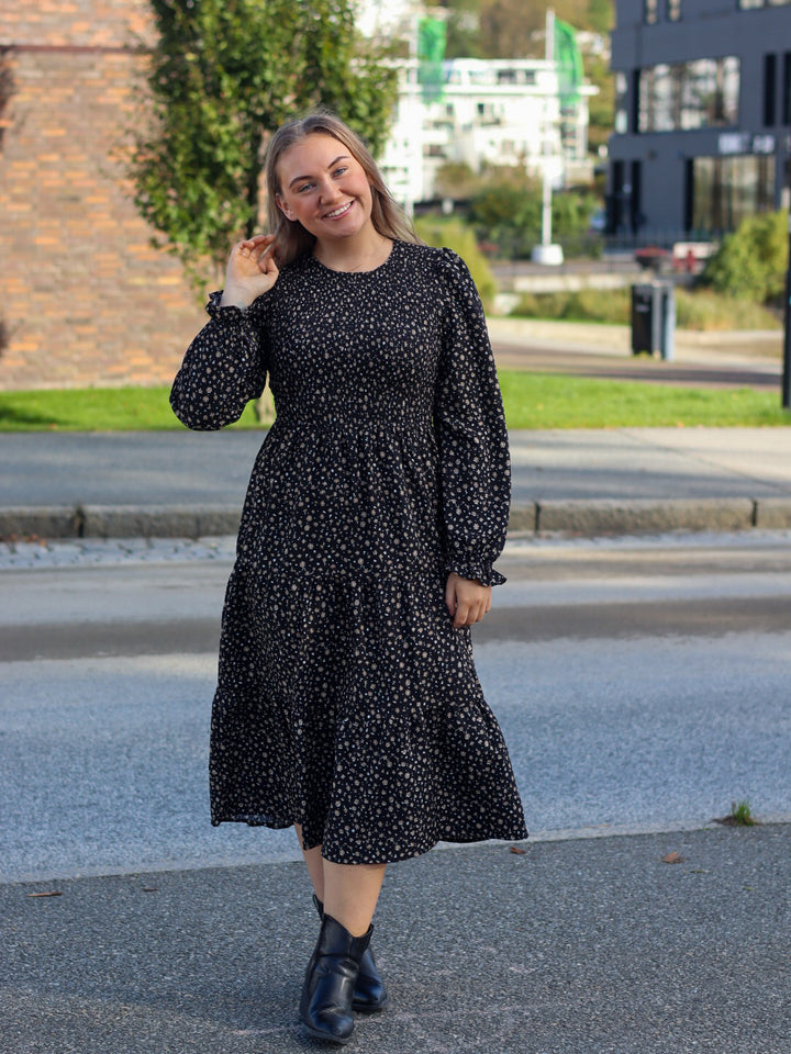 MIDIKJOLE BYXFAIZA BLACK FLOWERS