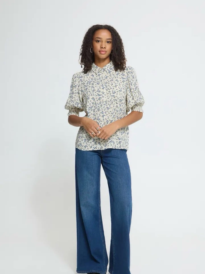 SKJORTE IHVERA BLUE FLOWER PRINT