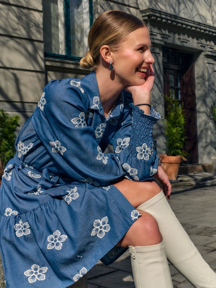 KJOLE ALIVIA DENIMFLOWER JEANSBLUE