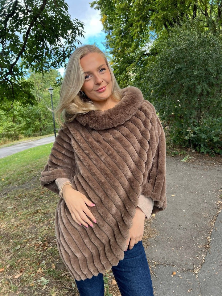 PONCHO SBDANIO FUNGI