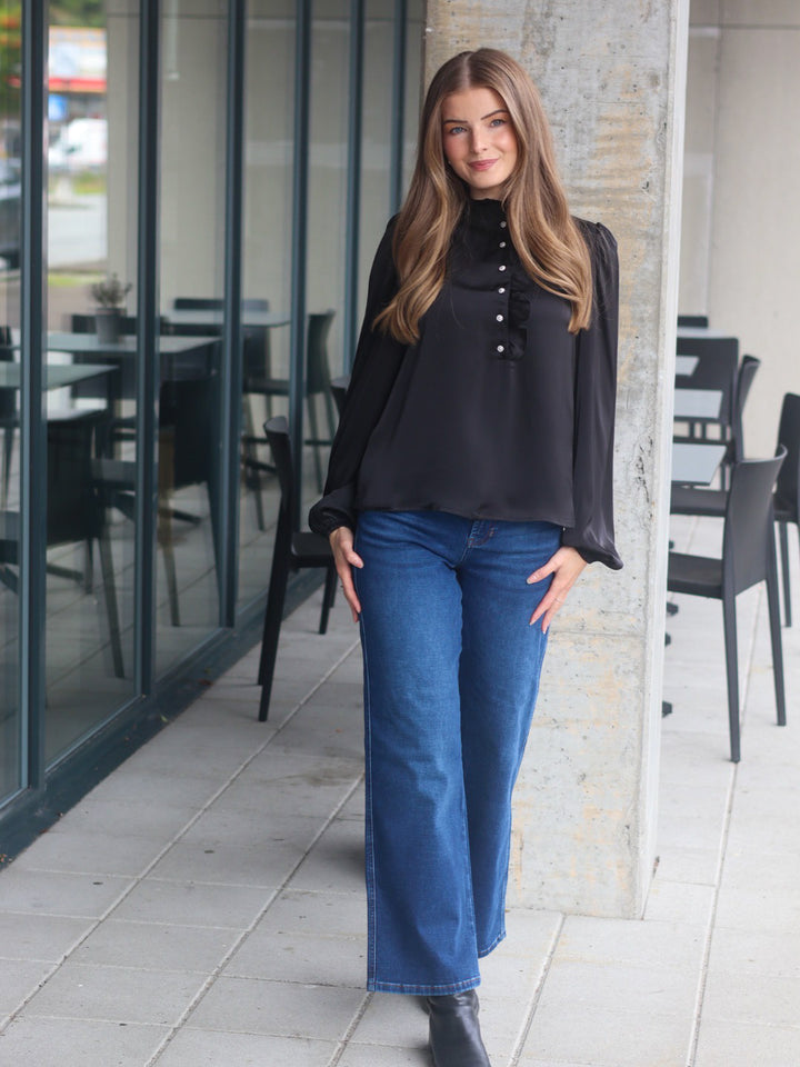 BLUSE VANDA SATIN BLACK