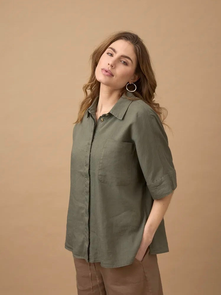 LINSKJORTE PZLUCA BOXY DEEP LICHEN GREEN