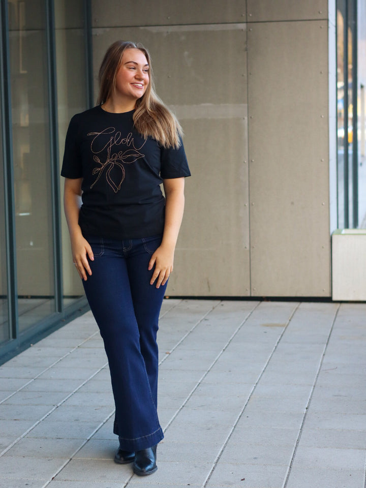 T-SKJORTE PZJULIETTE BLACK