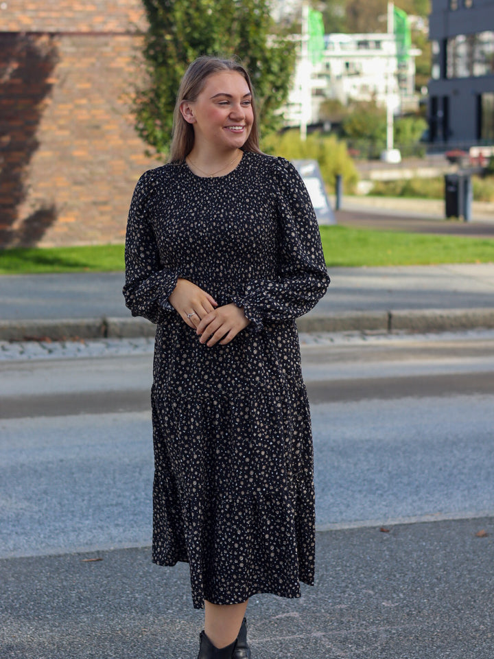 MIDIKJOLE BYXFAIZA BLACK FLOWERS