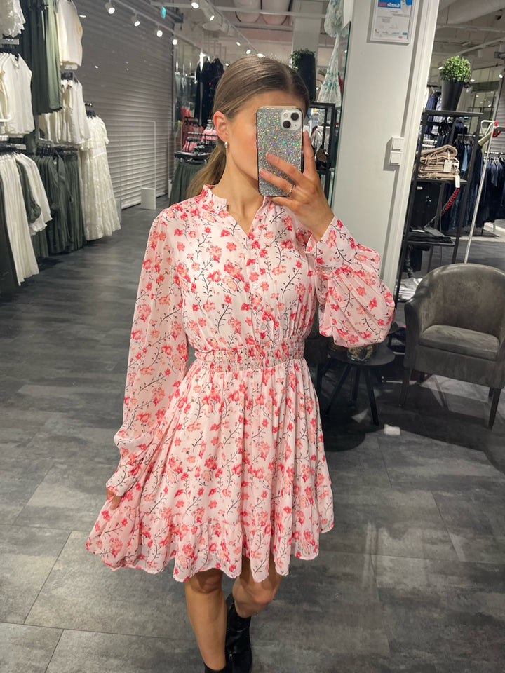 KJOLE EMELINA FLOWER PINK